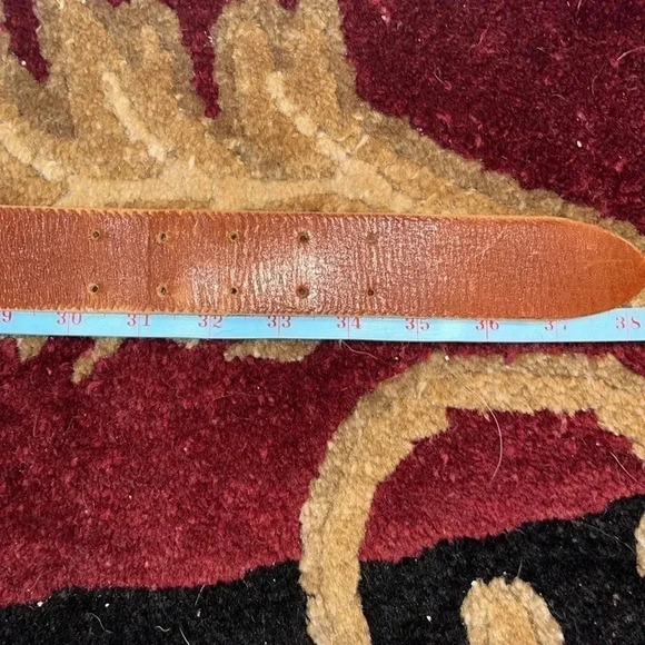 Sundance Women’s Brown Leather Belt with Rivets, Studs Size Small - Picture 13 of 14
